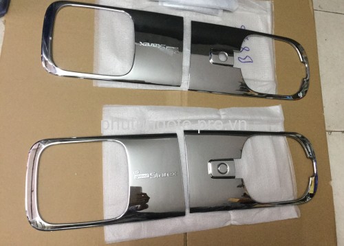 Ốp Tay Mở Ngoài Hyundai Grand Starex