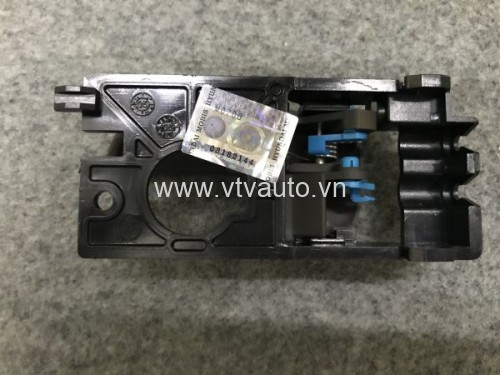 Tay mở trong trước phải Hyundai Verna 2008-2010