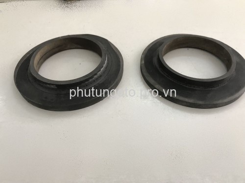 Cặp 2 cao su đệm lò xo giảm xóc sau Innova