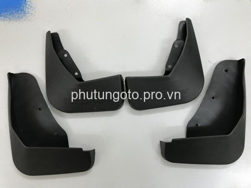 CHẮN BÙN BÁNH XE FORD ECOSPORT