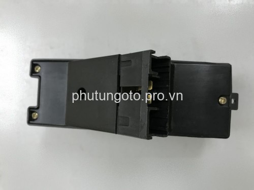 CÔNG TẮC BẤM KÍNH TỔNG MAZDA 323 1997 - 2000