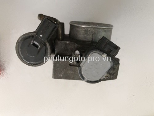 CỤM BƯỚM GA (CỔ GA) MAZDA 323 1997 - 2000