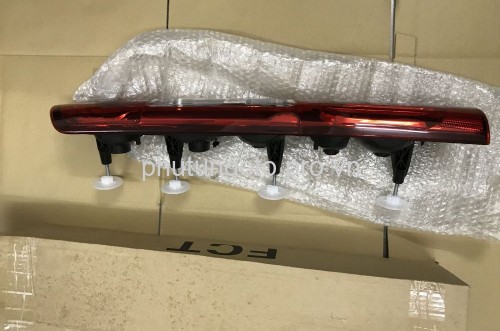 ĐÈN HẬU BÊN LÁI FORD TRANSIT 2012 - 2017