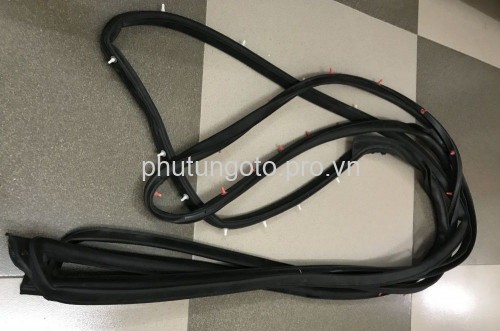 GIOĂNG (RON) CÁNH CỬA  HYUNDAI AVANTE 2011