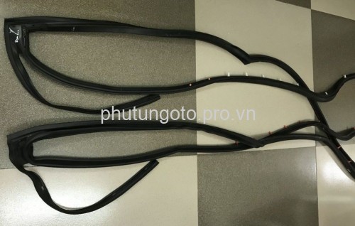GIOĂNG (RON) THÂN XE (KHUNG CỬA) HYUNDAI ELANTRA, AVANTE