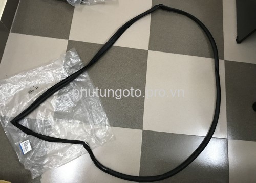 GIOĂNG (RON) CÁNH CỬA  MAZDA 626 1992 - 2000