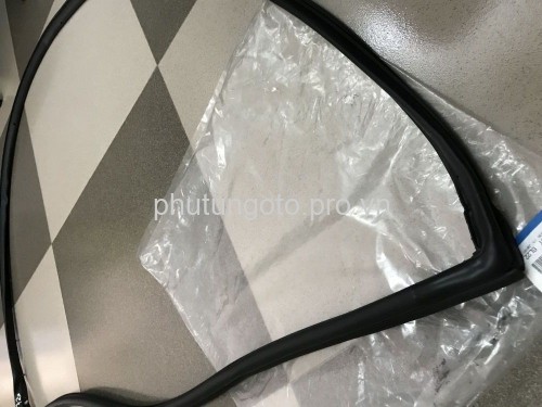 GIOĂNG (RON) CÁNH CỬA  MAZDA 626 1992 - 2000