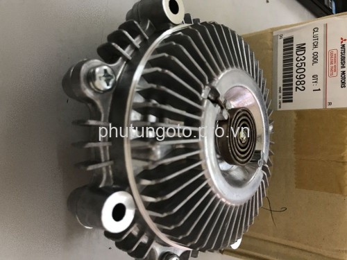 LY TÂM QUẠT GIÓ MITSUBISSHI PAJERO V32