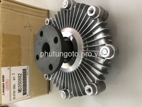 LY TÂM QUẠT GIÓ MITSUBISSHI PAJERO V32