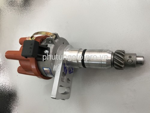 CÂY ĐÈN (CỔ CHIA ĐIỆN) SUZUKI 5 TẠ, CARRY