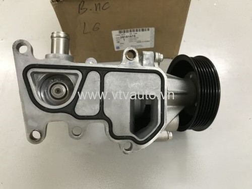 Bơm nước cả buồng van hằng nhiệt Daewoo Mugnus 2.5, V6