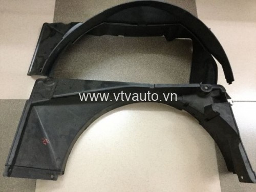 Lồng quạt xe Toyota Hiace 2003 MZH 104 -1/2