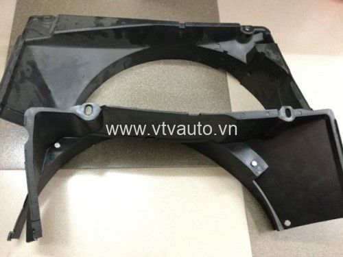 Lồng quạt xe Toyota Hiace 2003 MZH 104 -1/2