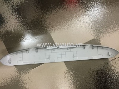 Tấm trang trí đuôi xe (đuôi gió) Chevrolet Captiva