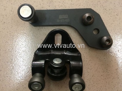 Bi cửa lùa Ford Transit 2009-2016 STD 626
