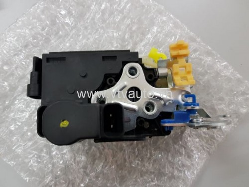 Khóa ngầm cửa trong trước trái Daewoo Lacetti 2005 