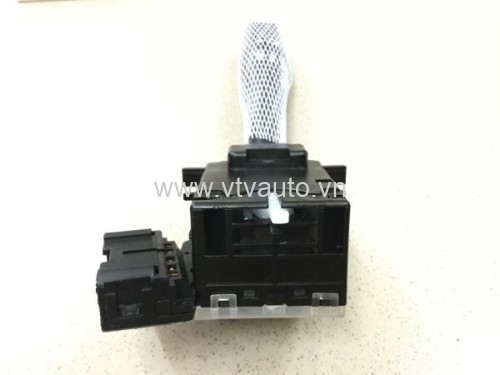 Công tắc pha cos Ford Everest máy xăng 2010