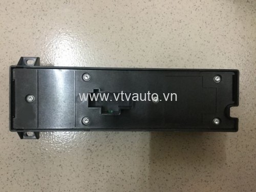 Công tắc lên kính tổng Ford Focus 3M5T14A132AG