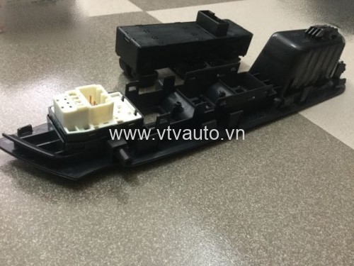 Công tắc lên kính tổng Kia Sorento 93570 2P010VA