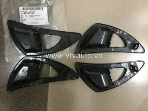Ốp tay mở trong Daewoo Nubira 96296183