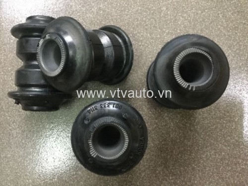 Cao su càng A Mercedes MB100 máy xăng 661 333 3114