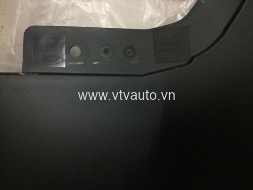 Chăn bùn bánh Ford Ranger 05-18 , EB3B28400CB