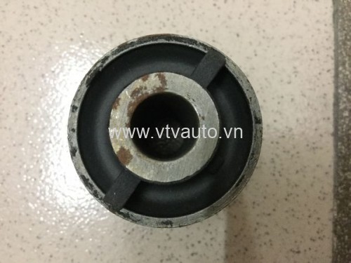 Cao su giằng sau Honda Civic , B455-28-200X