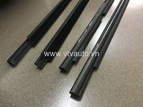 Nẹp cánh cửa Toyota Corolla  Altis 2003-2007