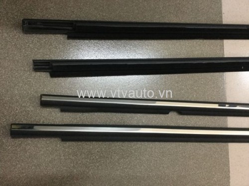 Nẹp cánh cửa Toyota Corolla  Altis 2003-2007