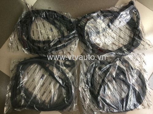 Gioăng cánh cửa Toyota Innova 2005-2013 