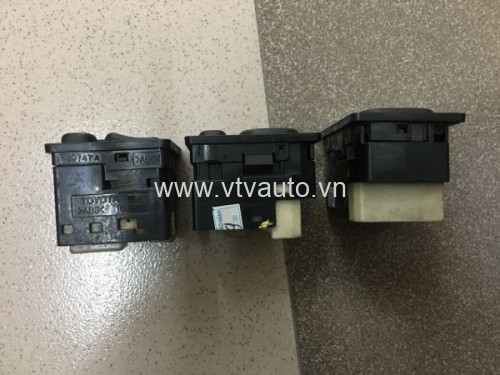 Công tắc chỉnh gương Toyota Vios 2008-2012 