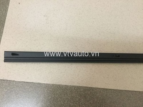 Nẹp chân kính Toyota Corolla 2001-2007, 68172-02060