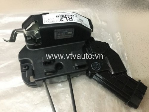 Khóa ngậm cửa liền rơ le RL Kia Carens ,81410 1D010
