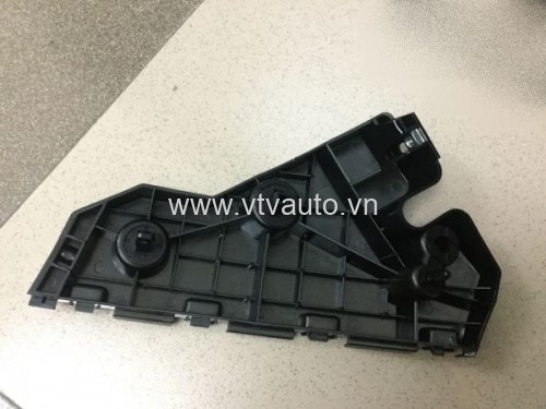 Phe cài ba đờ xốc Mazda BT50, UC2B-50-0T1D