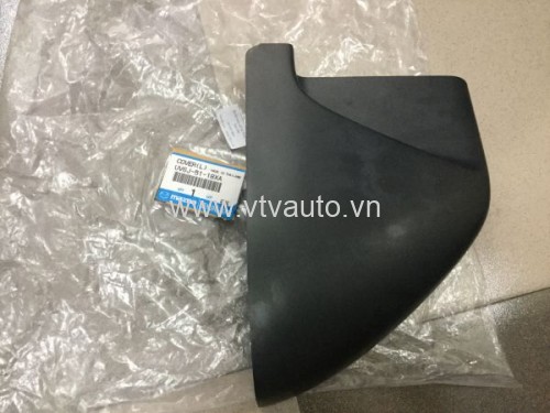 Ốp bậc lên xuống Mazda BT50, UV6J-51-18XA