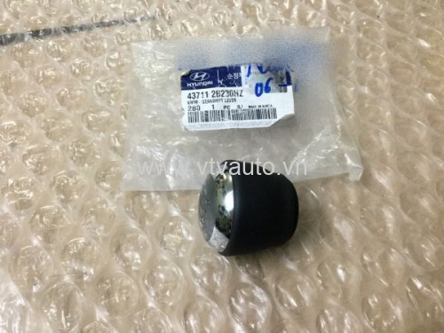 Tay đấm đi số sàn Hyundai Santafe 2006-2011, 437112B230HZ