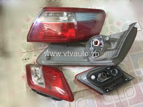 Đèn hậu trong và ngoài 2 bên Toyota Camry Mỹ 07-09, 20-9087-00-1A