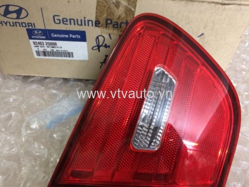 Đèn hậu trong trái Hyundai Avante , 92403 2Q000 