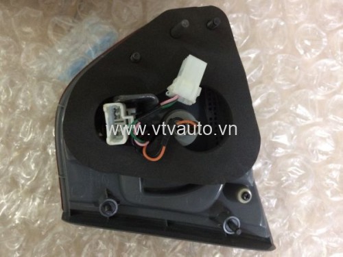 Đèn hậu trong trái Hyundai Avante , 92403 2Q000 