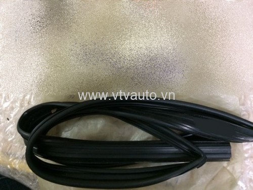 Gioăng trượt kính sau trái Toyota Camry 2002-2005