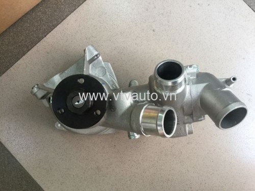 Bơm nước Ssangyong Rexton ,1622006801