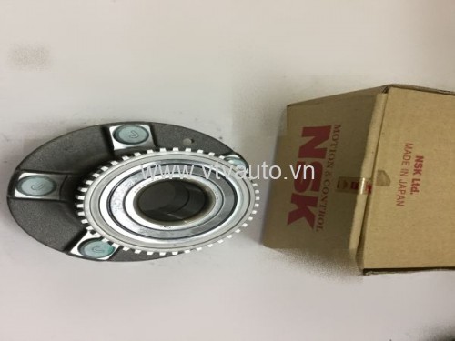 Bi may ơ sau Mazda 626 2.0 2005 ,33BWK02Jb