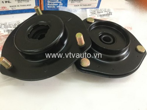 Bát bèo giảm xóc trước Toyota Camry 2009