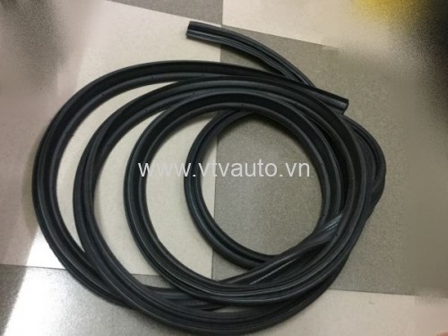 Gioăng cửa hậu Ford Everest 