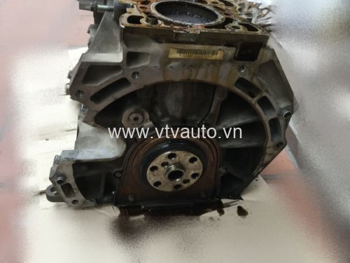 Lốc máy tổng thành Ford Focus 1.8 