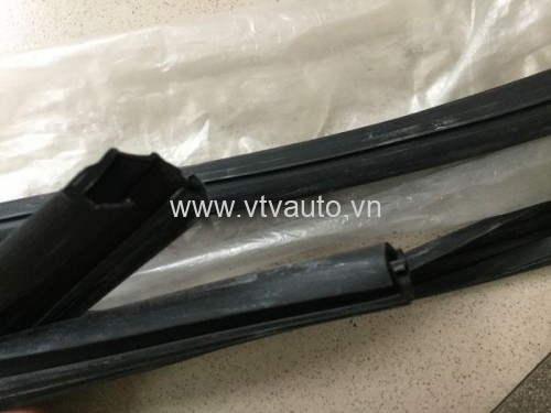 Gioăng trượt kính trước trái Kia Morning