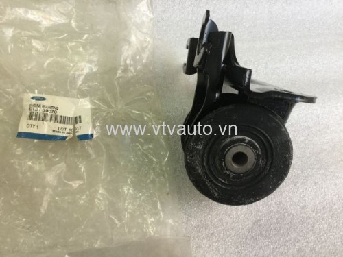Chân máy bên trái Ford Escape