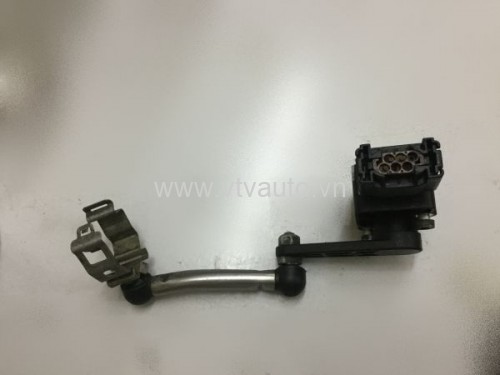 Cảm biến nâng hạ gầm BMW X5 