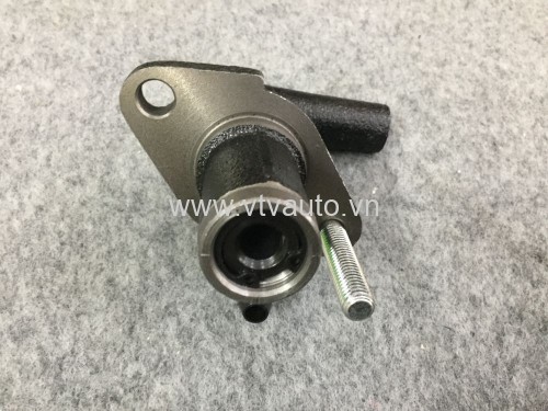 Tổng côn trên Ford Laser