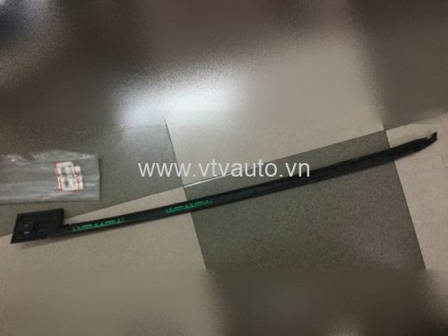Nẹp kính trước trái Honda CRV 2011